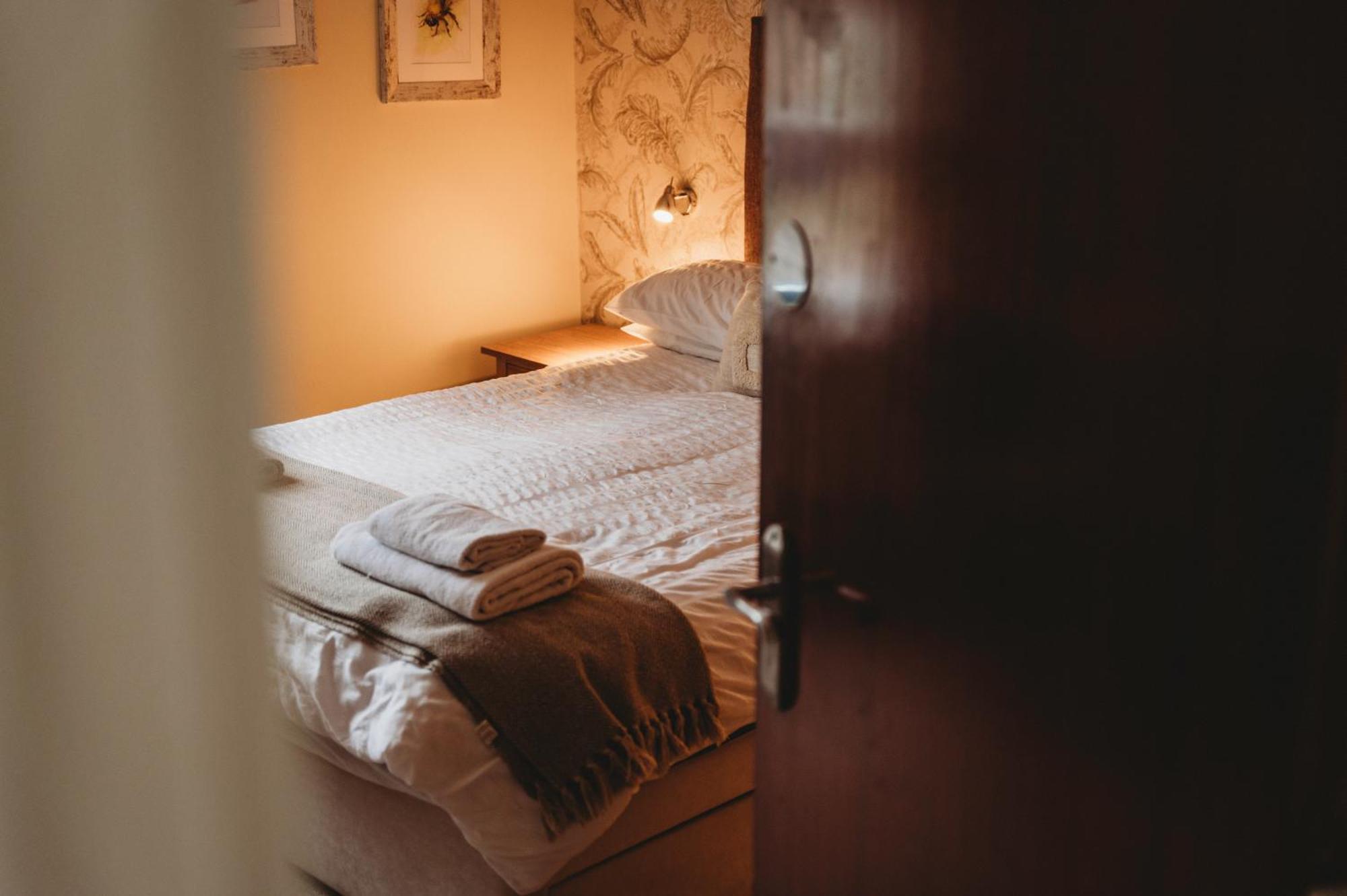 The White Lion Inn Oakham Ngoại thất bức ảnh
